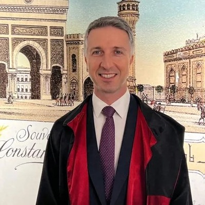 Prof. Dr. Tzevat Tefik